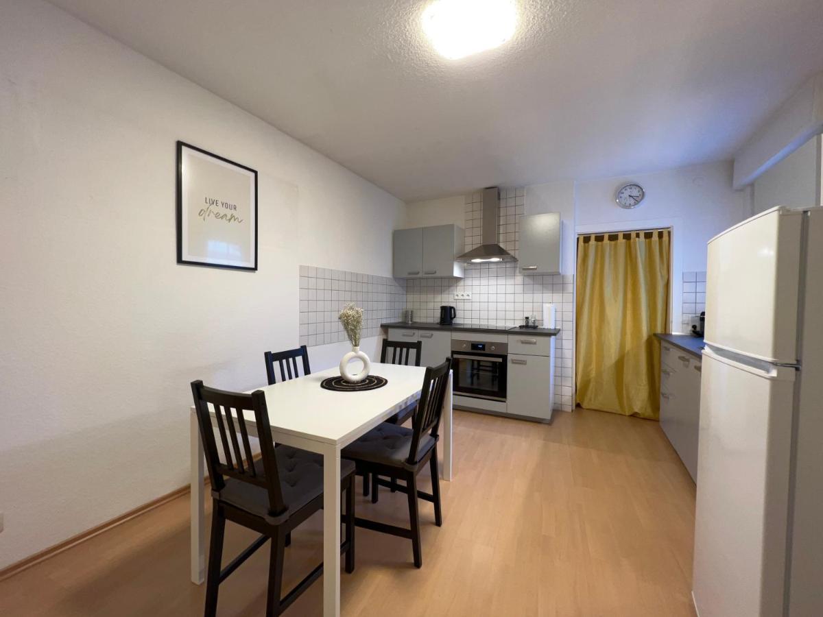 Romantisches Kamin-Apartment By Rabe - Netflix & Coffee-Bar & Parkplatz Karlsruhe Exterior foto